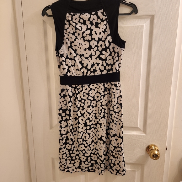 Banana Republic Black & White Print Work Dress Size S - Picture 4 of 5